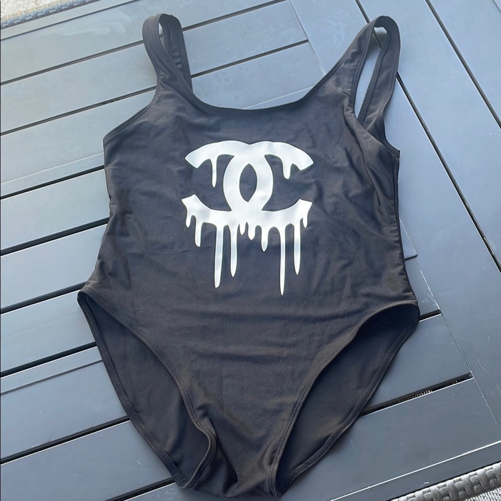 Ladies one piece